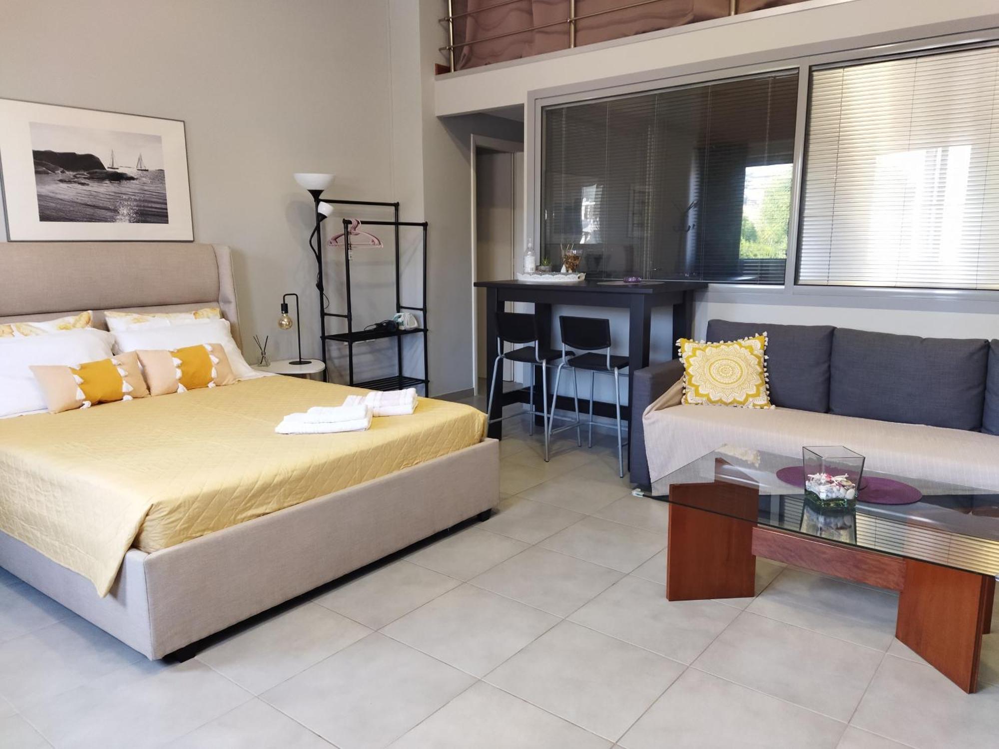 Cozy Apartment Near To The Airport Kouvarás Exterior foto